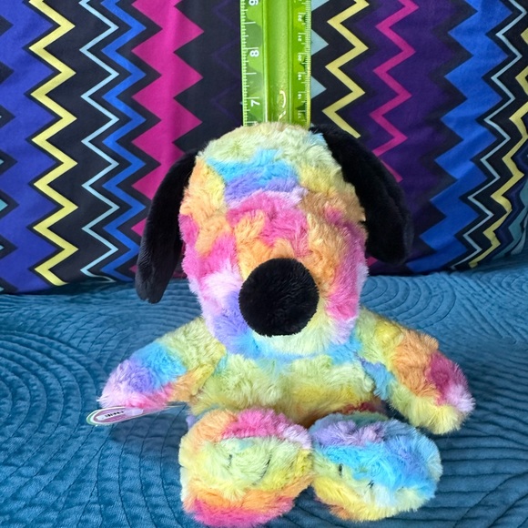 Rainbow Snoopy Plush Hallmark - Picture 3 of 13